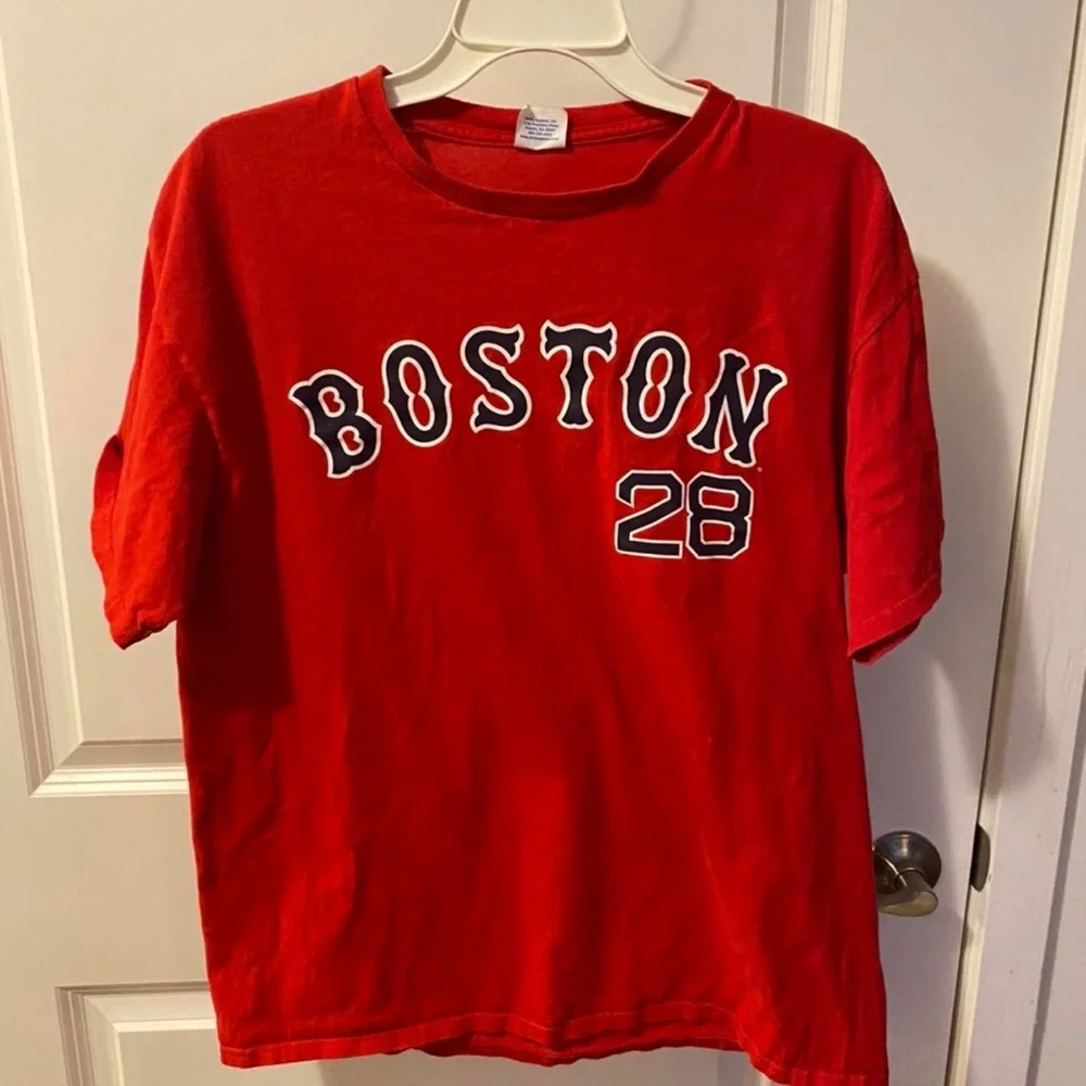 Red Sox T Shirt. JD Martinez #28 - Picture 1 of 2